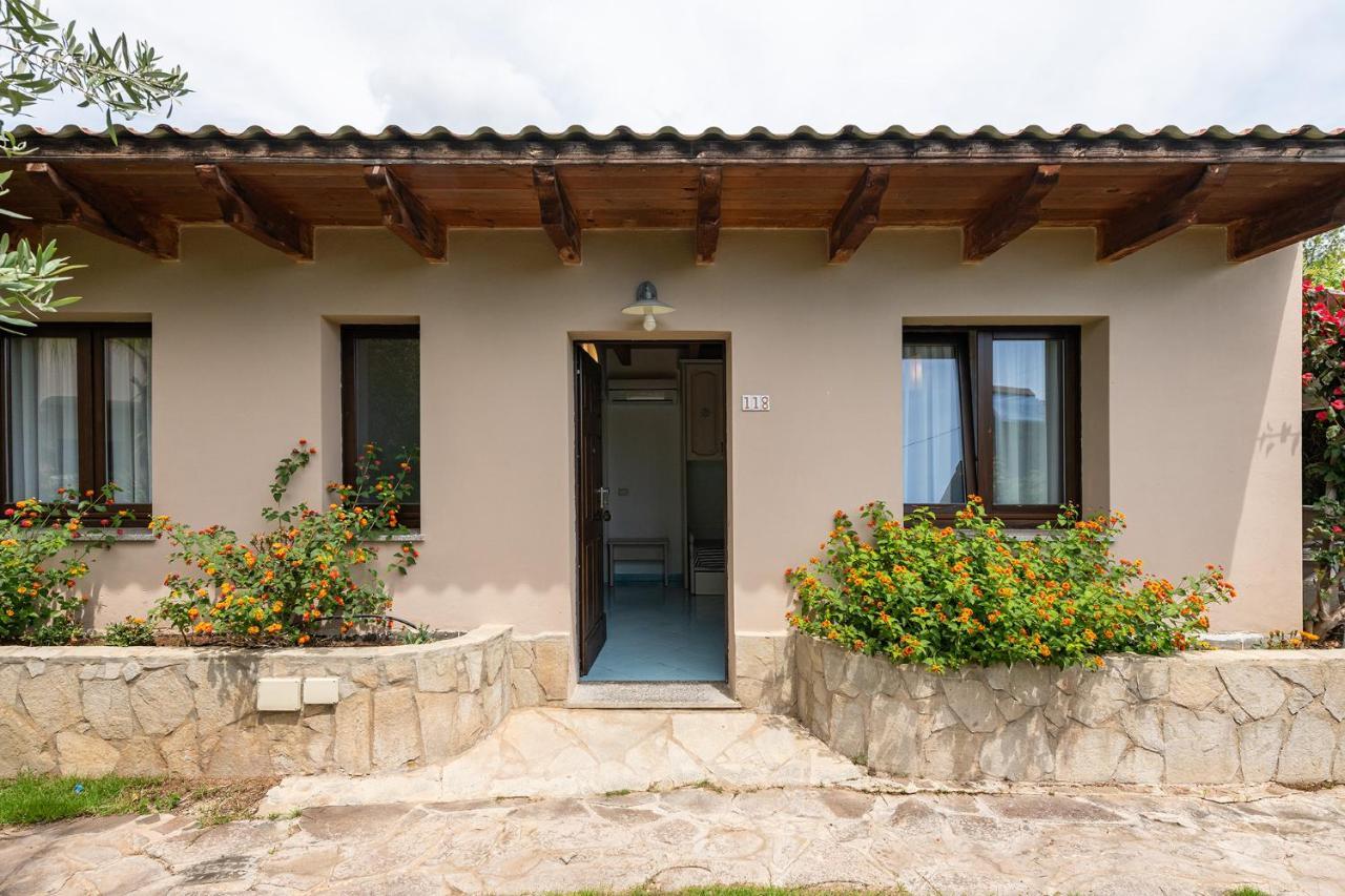 Palm Village Villasimius Exterior foto